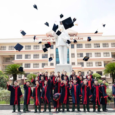 H&#7884;C VI&#7878;N H&#7852;U C&#7846;N H&#431;&#7898;NG D&#7850;N SINH VI&#202;N D&#194;N S&#7920; TR&#218;NG TUY&#7874;N NH&#7852;P H&#7884;C N&#258;M 2025