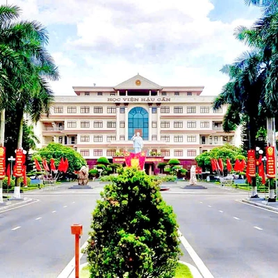 H&#7884;C VI&#7878;N H&#7852;U C&#7846;N TH&#212;NG B&#193;O &#272;I&#7874;M CHU&#7848;N V&#192; DANH S&#193;CH TH&#205; SINH TR&#218;NG TUY&#7874;N N&#258;M 2025